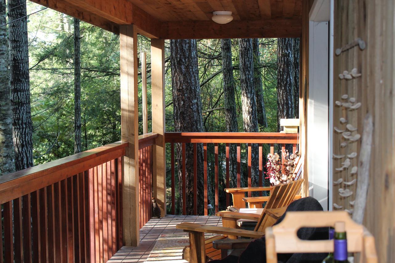 The Perch On Gabriola Bed and Breakfast Εξωτερικό φωτογραφία